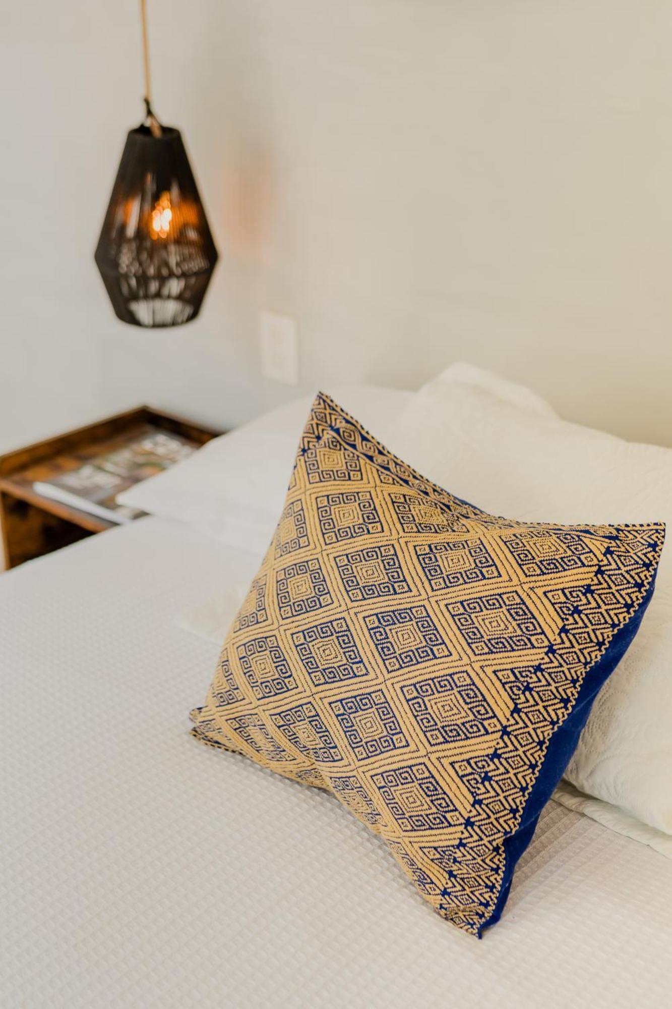 *Casa Aluxes- Guesthouse* Cancún Zewnętrze zdjęcie