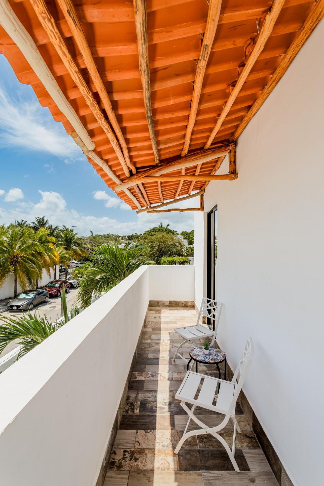 *Casa Aluxes- Guesthouse* Cancún Zewnętrze zdjęcie